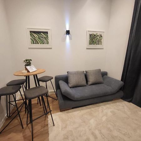 Studio Apartman Luka Загреб Экстерьер фото